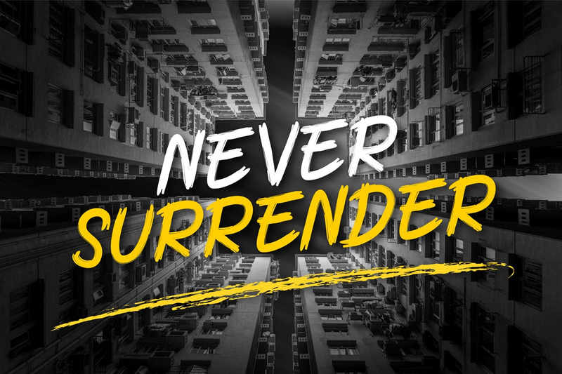 Fuente Grawust Modern Brush - Características Imagen 7